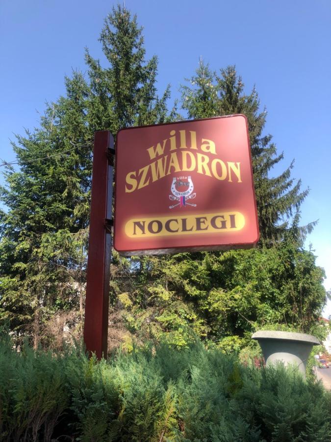 Willa Szwadron Łańcut 외부 사진